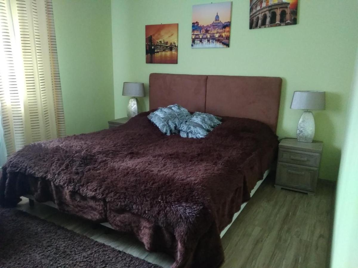 Pod Klonowym Sercem Kloczew Buitenkant foto